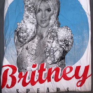 Mens Britney Spears tee size XL. This can also be unisex. NWT